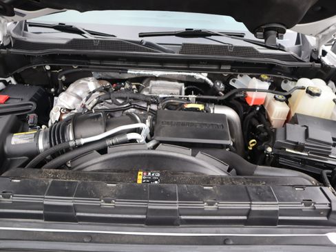 Used 2023 Chevrolet Silverado 2500 High Country w/ Technology Package image 43