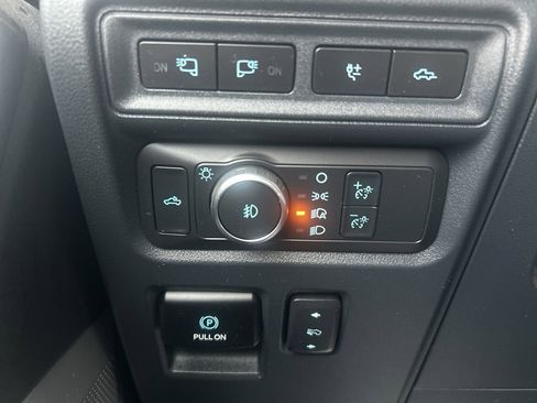 Used 2023 Ford F150 Raptor w/ Raptor Carbon Fiber Package image 28