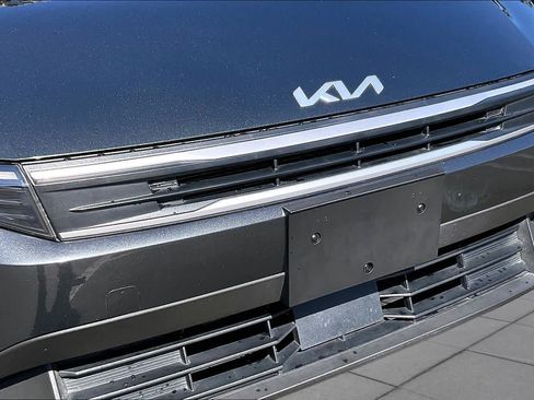 Used 2025 Kia K4 FWD image 29