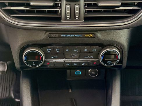 Used 2021 Ford Escape Titanium w/ Titanium Elite Package image 19