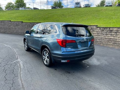 Used 2018 Honda Pilot EX image 6