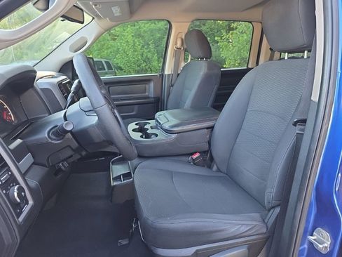 Used 2019 RAM 1500 Express w/ Wheel & Sound Group AWD/4WD image 11