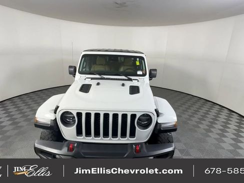 Used 2020 Jeep Gladiator Rubicon image 2
