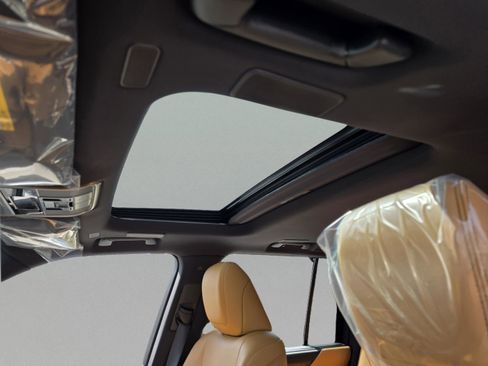 New 2026 Lexus LX 700h Luxury image 14