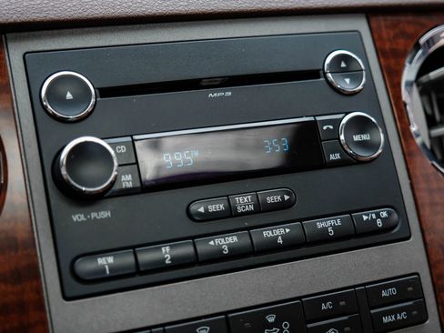 Used 2012 Ford F250 King Ranch w/ FX4 Off Road Pkg image 32