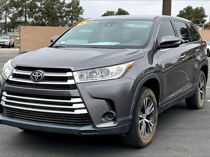Used 2019 Toyota Highlander LE