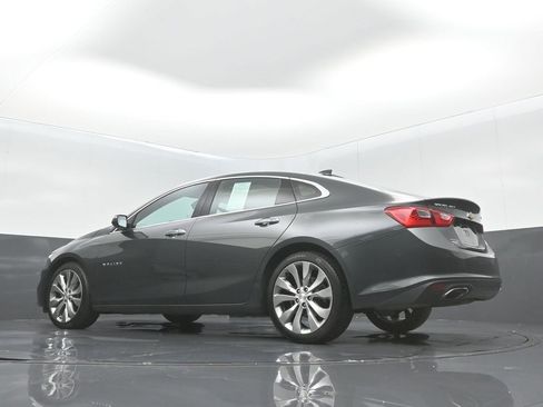 Used 2017 Chevrolet Malibu Premier w/ Premier Sun and Wheel Package image 17