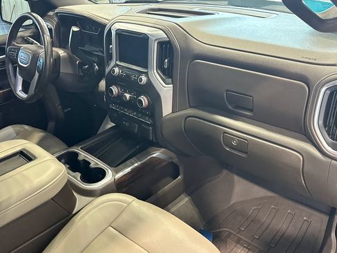 Used 2021 GMC Sierra 1500 SLT w/ SLT Premium Plus Package AWD/4WD image 36