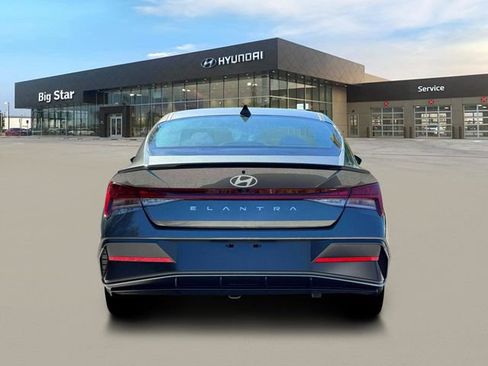 Used 2026 Hyundai Elantra SEL Sport Premium FWD image 6
