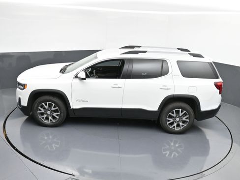 Used 2023 GMC Acadia SLE w/ Driver Convenience Package image 31