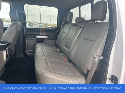 Used 2019 Ford F150 Lariat w/ Equipment Group 502A Luxury AWD/4WD image 6