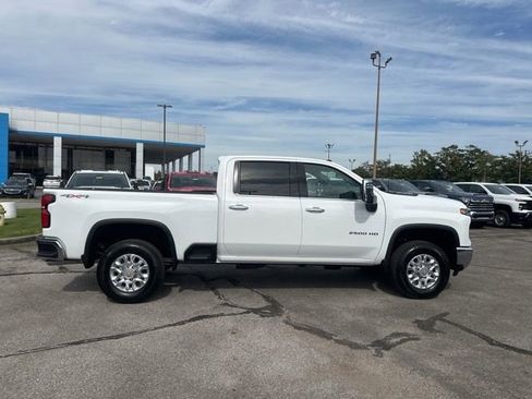 New 2026 Chevrolet Silverado 2500 LTZ image 2