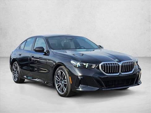New 2026 BMW 530i w/ M Sport Package RWD image 7