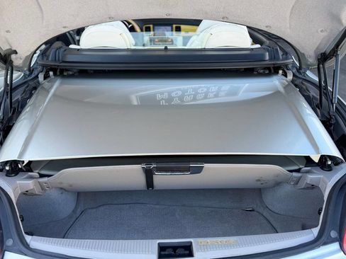 Used 2004 Lexus SC 430 Convertible image 24