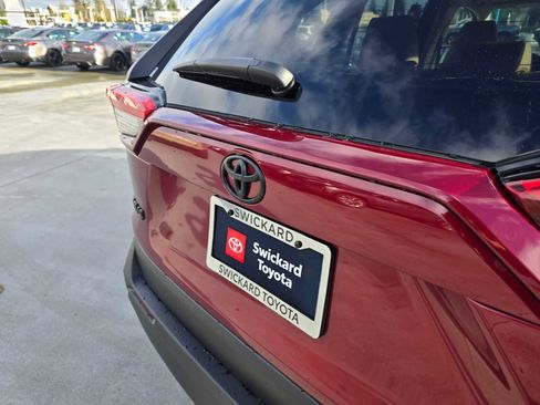 New 2025 Toyota RAV4 XLE Premium image 17