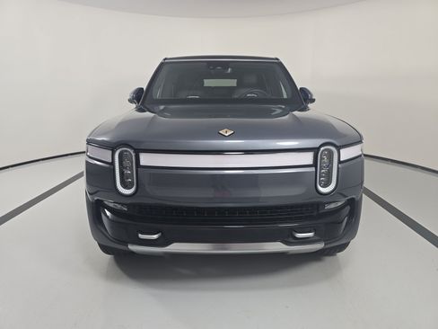 Used 2023 Rivian R1S Adventure AWD/4WD image 8