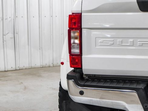 Used 2020 Ford F350 Lariat w/ Lariat Ultimate Package AWD/4WD image 50