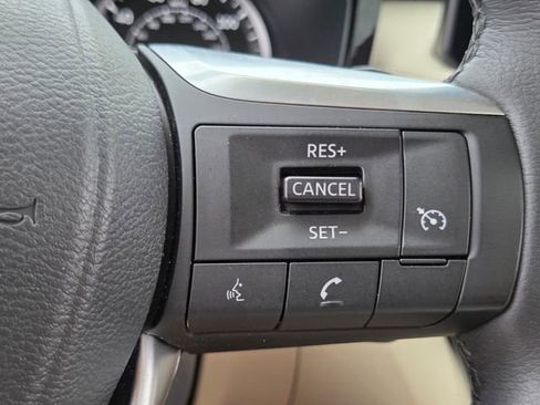 Certified 2025 INFINITI QX60 Pure FWD image 33
