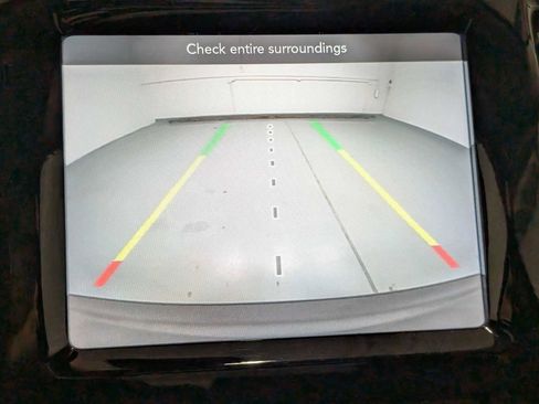 Used 2020 Jeep Cherokee Limited image 25