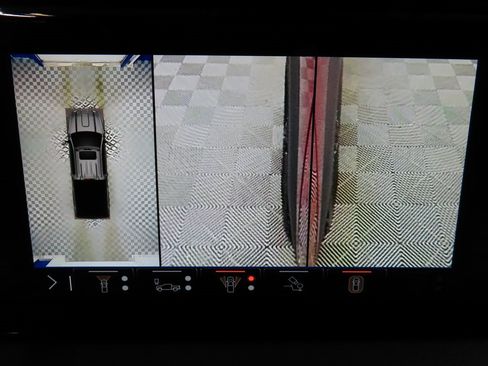 Used 2024 GMC Sierra 2500 Denali image 19