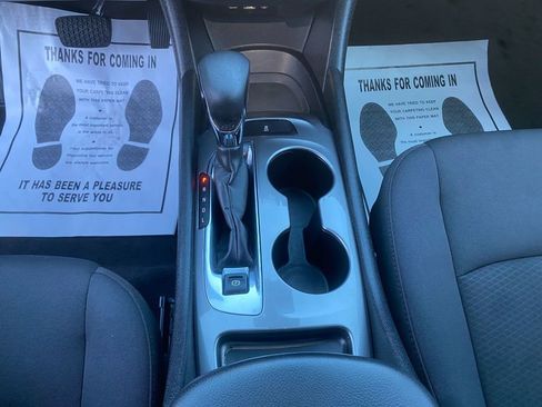 Used 2023 Chevrolet Malibu LS image 21