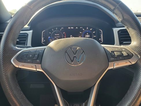 Used 2022 Volkswagen Atlas Cross Sport SEL Premium R-Line image 43