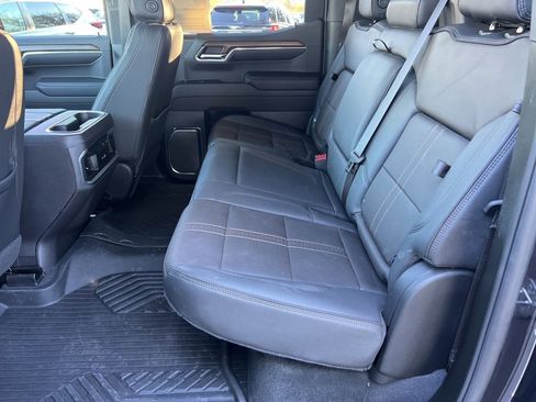 Used 2024 Chevrolet Silverado 1500 High Country w/ Z71 Off-Road Package image 19