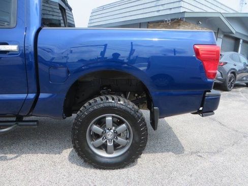 Used 2021 Nissan Titan SV w/ SV Convenience Package AWD/4WD image 41