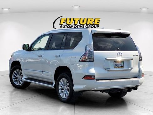 Used 2017 Lexus GX 460 Premium w/ Premium Package AWD/4WD image 6