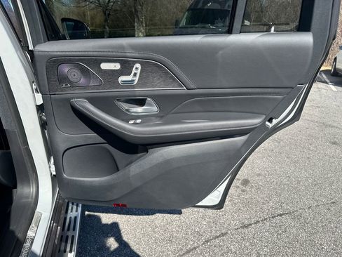 New 2026 Mercedes-Benz GLS 580 4MATIC image 18