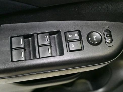 Used 2013 Honda CR-V EX image 39