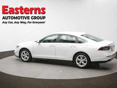 Used 2025 Honda Accord LX image 60