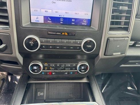 Used 2020 Ford Expedition Max XLT w/ Equipment Group 202A image 21