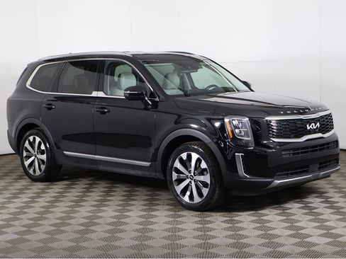 Used 2022 Kia Telluride EX w/ EX Premium Package image 52