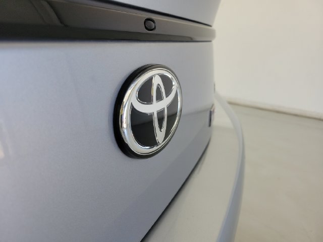 Used 2023 Toyota GR86 Premium RWD image 8
