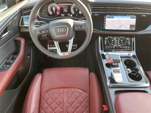 Used 2024 Audi SQ8 Prestige image 12