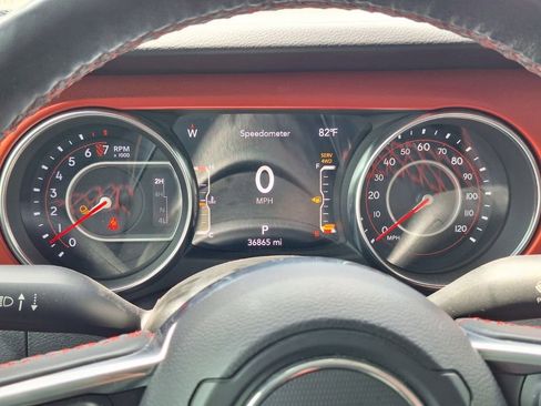 Used 2021 Jeep Gladiator Rubicon image 14