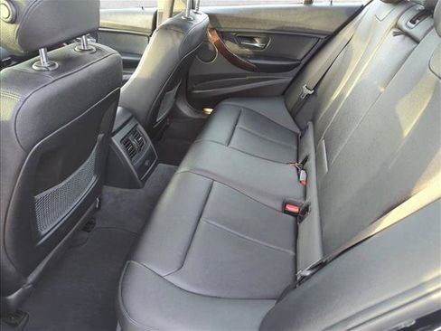 Used 2015 BMW 328i xDrive Sedan AWD/4WD image 8