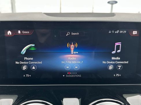 Used 2021 Mercedes-Benz GLA 250 4MATIC image 27