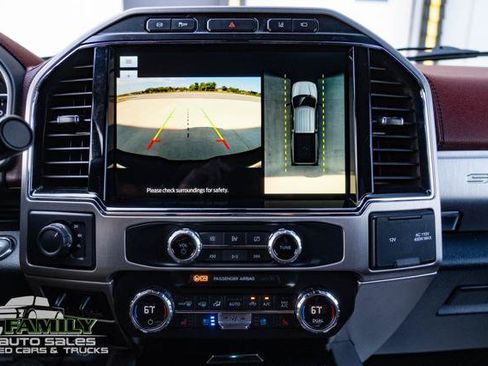 Used 2022 Ford F250 Platinum AWD/4WD image 21