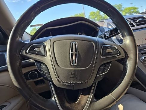 Used 2017 Lincoln MKZ Reserve AWD/4WD image 13