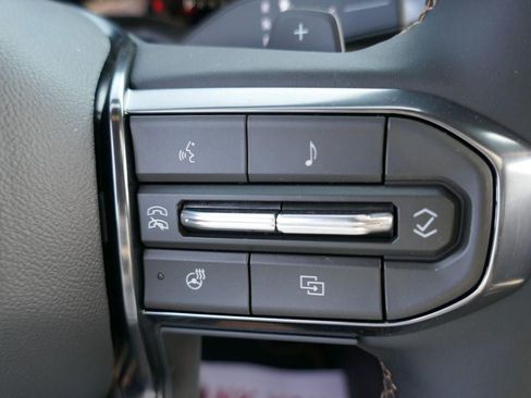 New 2026 GMC Acadia AT4 AWD/4WD image 22