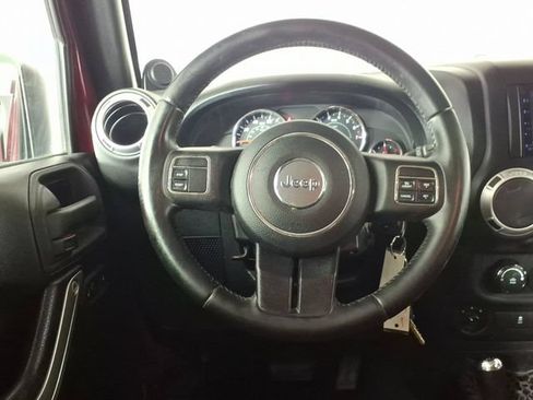 Used 2012 Jeep Wrangler Unlimited Sahara w/ Trailer Tow Group AWD/4WD image 12