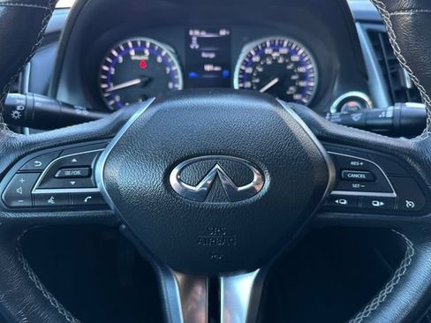 Used 2018 INFINITI Q60 3.0t Luxe w/ Sensory Package 3.0T Luxe AWD/4WD image 25