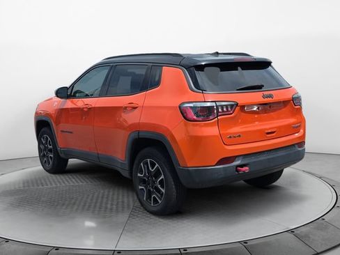 Used 2019 Jeep Compass Trailhawk AWD/4WD image 3