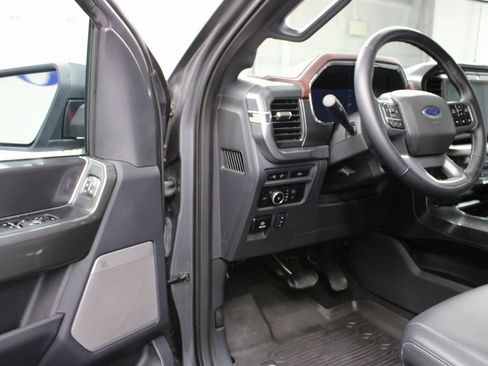 Used 2023 Ford F150 Lariat image 49