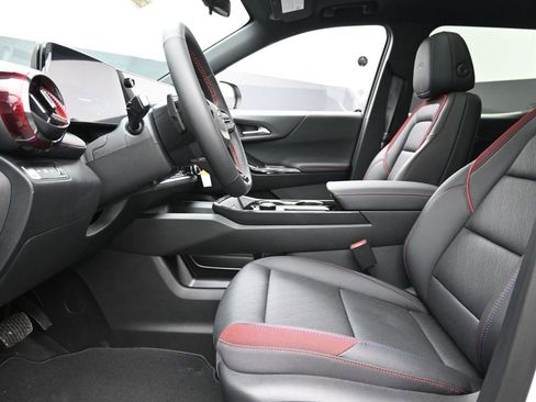 New 2026 Chevrolet Equinox RS image 17