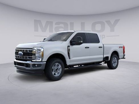 New 2026 Ford F250 XLT w/ FX4 Off-Road Package AWD/4WD image 1