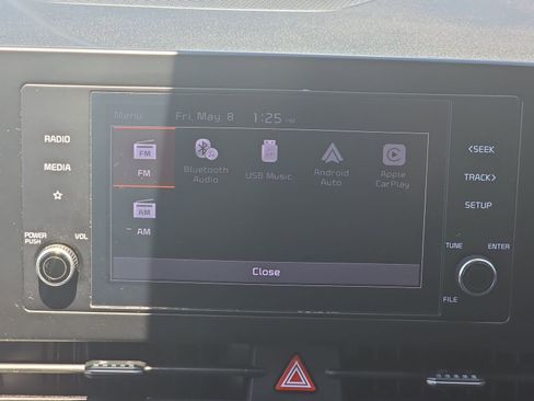 Used 2023 Kia Sportage LX FWD image 21