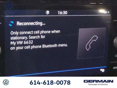 Used 2025 Volkswagen Taos SE image 28